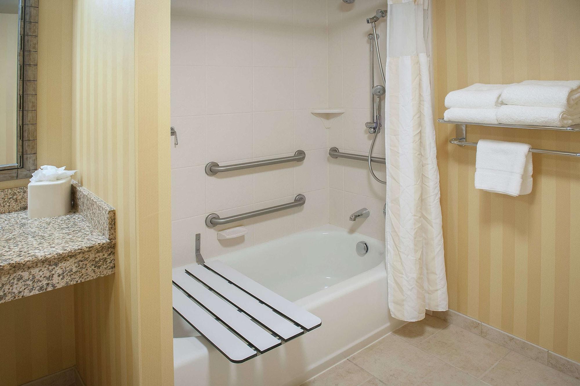 Hilton Garden Inn Pensacola Airport/Medical Center Zewnętrze zdjęcie